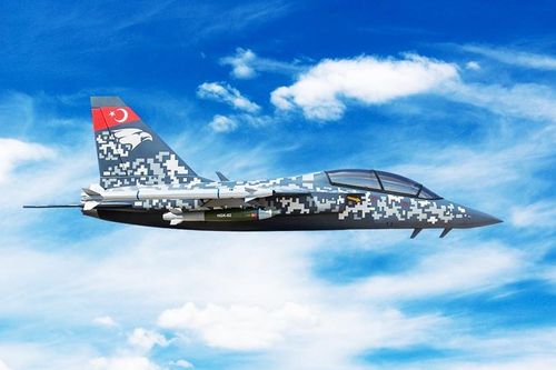 Thổ Nhĩ Kỳ khoe máy bay huấn luyện và tấn công siêu thanh sản xuất trong nước