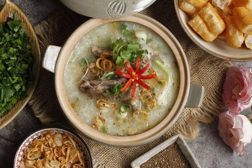 2 cách nấu cháo chim bồ câu ngon, bổ dưỡng, không tanh