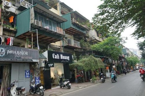 Hà Nội sẽ di dời toàn bộ người dân khỏi 10 chung cư cũ