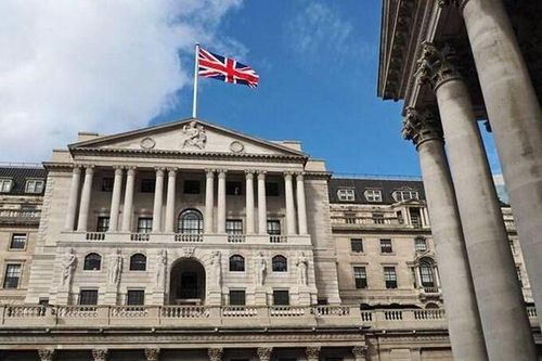 BOE tăng lãi suất thêm 0,5 điểm phần trăm, đưa lãi suất lên mức cao nhất trong 14 năm