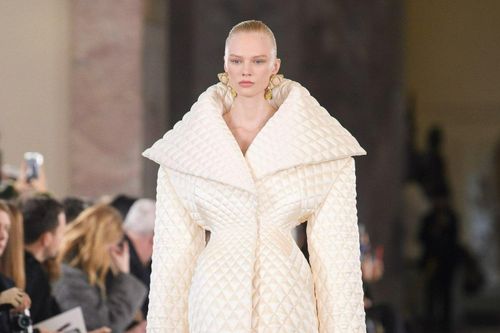 Chọn lọc được gì từ Haute Couture 2023