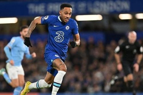 Aubameyang bị gạch tên khỏi đội hình Chelsea