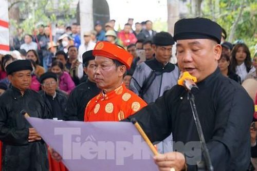 'Chỉ trời vạch đất', đọc hịch Minh thề ở hội thề không tham nhũng