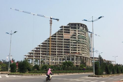Quảng Bình thanh tra khách sạn 5 sao Pullman và loạt dự án 'treo' ôm đất