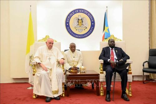 Giáo hoàng Francis kêu gọi 'cú hích hòa bình' cho Nam Sudan