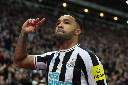 Newcastle mất vị trí thứ 3 vào tay Man United