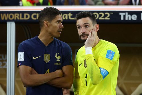 Vì sao Varane từ giã tuyển Pháp