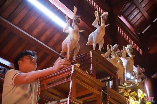 Độc đáo 'gà bay' trong ngày rằm tháng Giêng ở Hà Tĩnh