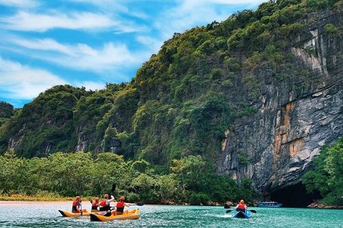 Phong Nha và Đồng Hới là điểm đến thân thiện nhất Việt Nam năm 2023
