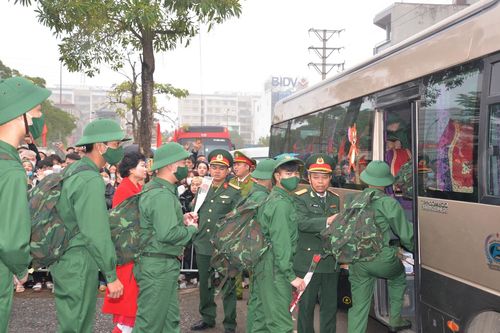 Hà Nội: 30 quận, huyện tổ chức Lễ giao quân 2023
