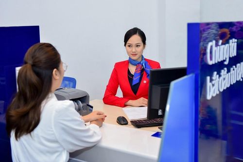 'Bảng xếp hạng' mới nhất thu nhập tại các ngân hàng Việt Nam