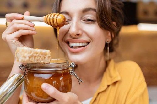 3 cách giúp hỗ trợ điều trị trào ngược dạ dày bằng mật ong đơn giản tại nhà, không nên bỏ qua