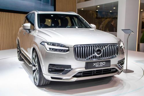 10 ôtô gia đình đáng mua nhất năm 2023