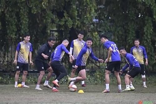 Cầu thủ Hà Nội FC thoải mái trước 'derby Thủ đô'