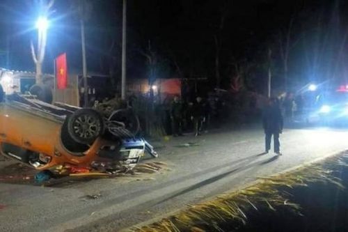 Va chạm giữa ô tô và xe máy tại Điện Biên, 3 thiếu niên tử vong