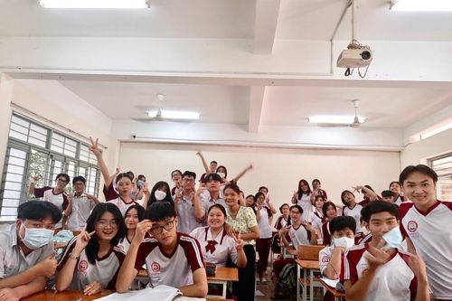 'Vào guồng' ôn thi tốt nghiệp cho học sinh lớp 12