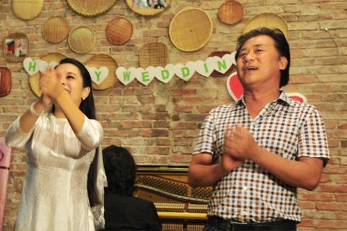 NSND Tạ Minh Tâm nói gì về bức ảnh từng tham dự đám cưới ca sĩ Ngọc Mai?