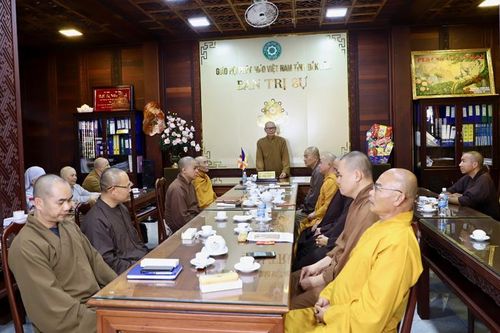 Đắk Lắk: Ban Thường trực Ban Trị sự Phật giáo tỉnh họp mặt đầu năm Quý Mão