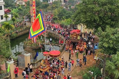 Độc đáo Lễ hội đình Tường Phiêu