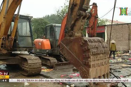 Bàn giao mặt bằng Dự án đường 2,5