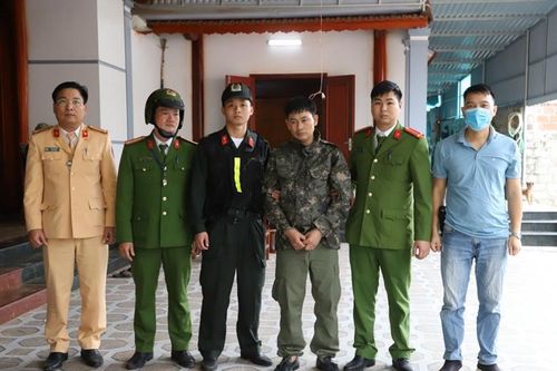 Hà Tĩnh: Bắt giữ đối tượng tàng trữ ma túy với 'hàng nóng'