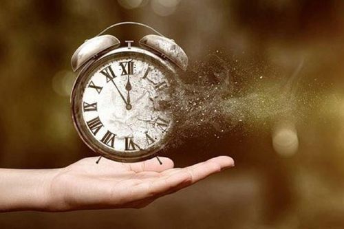 Đừng bỏ phí hiện tại