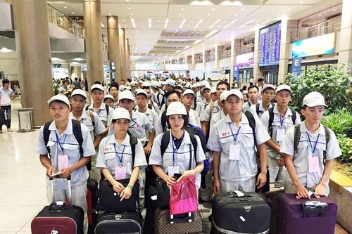 Chênh lệch mức lương, lao động đi xuất khẩu khó hòa nhập khi về nước
