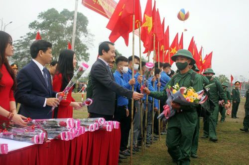Sông Lô (Vĩnh Phúc): Gần 210 tân binh lên đường nhập ngũ năm 2023