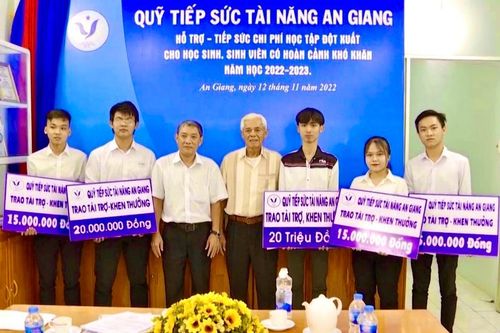 Quỹ Tiếp sức tài năng An Giang tăng 13 tỉ đồng so với ban đầu