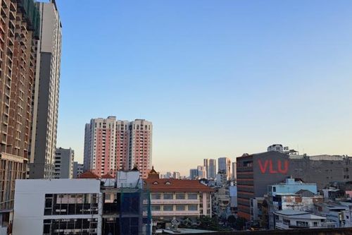 Doanh nghiệp bất động sản tiếp tục gặp khó khăn trong năm 2023