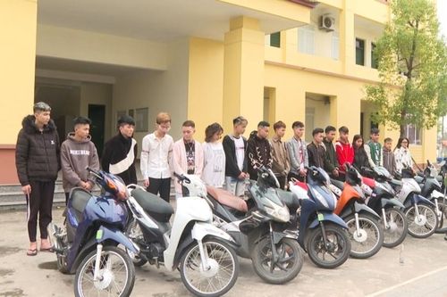 Nhóm thanh niên lập nhóm trên facebook để chặn đánh người đi xe máy biển Vĩnh Phúc
