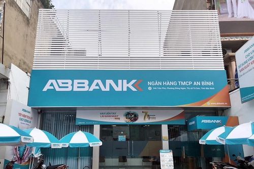 Phó Tổng giám đốc ABBank đăng ký mua 1 triệu cổ phiếu