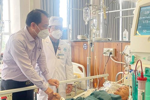 Đảm bảo an toàn với thức ăn từ thiện
