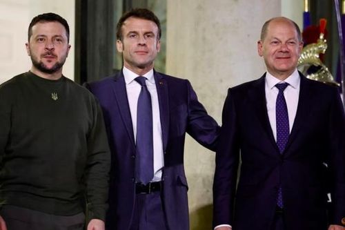 Đằng sau chuyện Pháp đột ngột mời Tổng thống Ukraine Zelensky đến Paris
