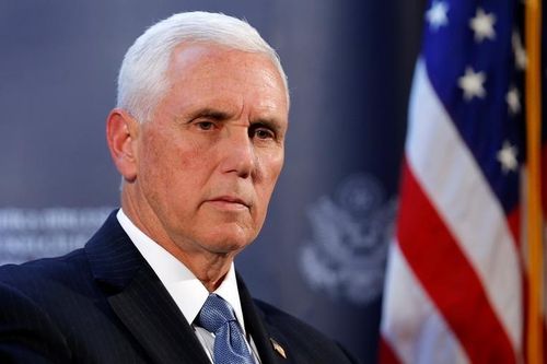 Đặc vụ FBI khám nhà cựu Phó Tổng thống Mỹ Mike Pence