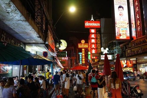 Sau thuế giao dịch chứng khoán, Thái Lan sẽ đánh thuế Youtuber và người bán hàng online