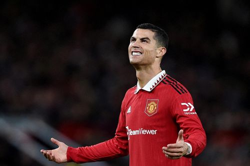 MU lắng nghe Ronaldo