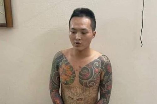 Cháu đâm bác ruột tử vong vì ánh nhìn