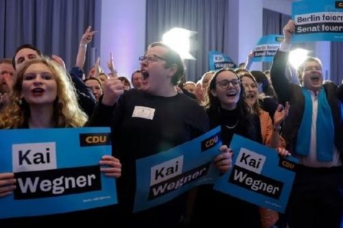 Bầu cử ở Berlin (Đức): Đảng của Thủ tướng Scholz tụt hạng, hé lộ 'đối thủ' vượt mặt