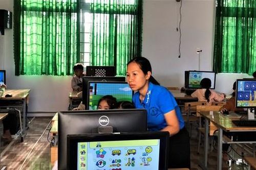 Thiếu giáo viên trầm trọng, Đắk Nông từng 'xé rào' nhưng bị 'tuýt còi'