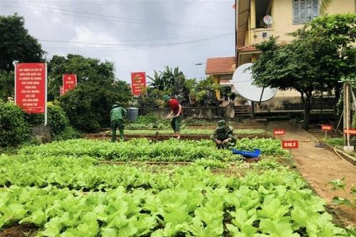 Chuyện về những người giữ đảo tiền tiêu