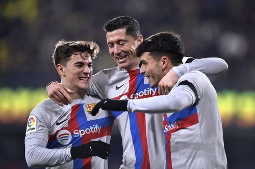 Bắn hạ 'Tàu ngầm vàng', Barca tự tin tiếp đón MU