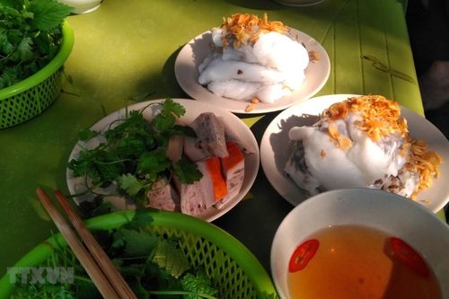 Traveller đưa bánh cuốn vào top 10 món ngon phải ăn trong năm 2023