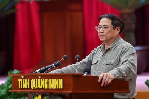 Thủ tướng yêu cầu Quảng Ninh đầu tư cảng Móng Cái để thúc đẩy vận tải đường biển Bắc-Nam