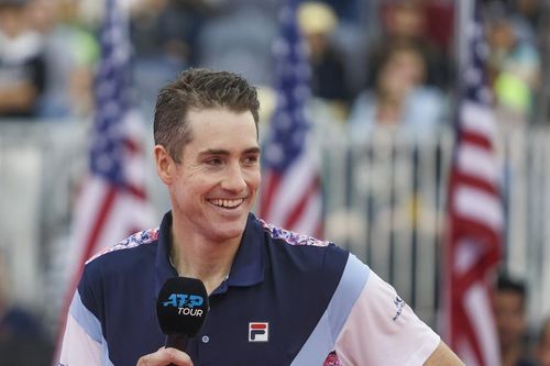 'Tòa tháp cũ nước Mỹ' John Isner: Trở thành Vua tie-break kiêm... Vua giao bóng