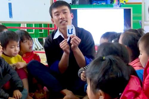 Lời ca trên đỉnh non cao