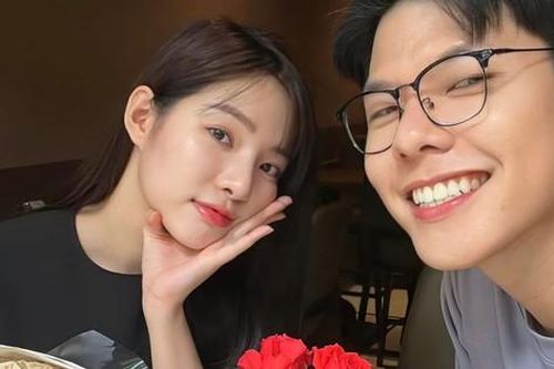 Valentine của gia đình truyền hình BTV Mạnh Cường và Hương Giang