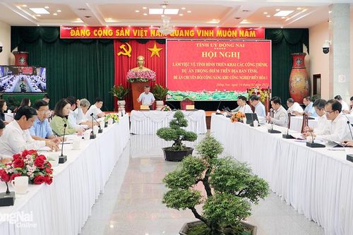 Các công trình, dự án trọng điểm cần phải có 70% mặt bằng mới tiến hành khởi công