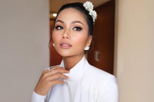 Lý do trang sức tóc của H'Hen Niê phản chủ