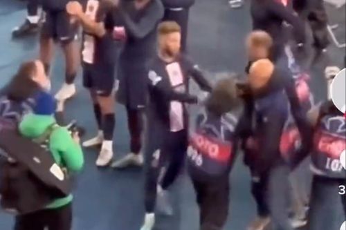Sergio Ramos nổi nóng với phóng viên sau trận thua Bayern